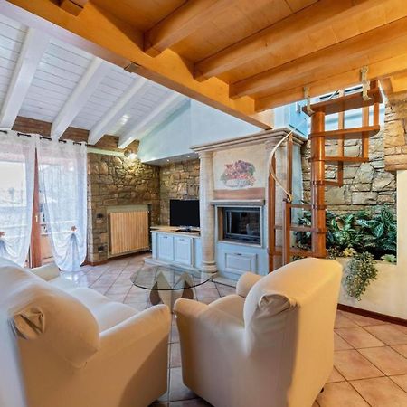 Casa Vacanze Baccolo Polpenazze del Garda Exterior foto