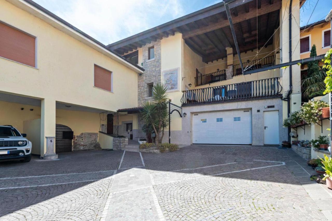 Casa Vacanze Baccolo Polpenazze del Garda Exterior foto