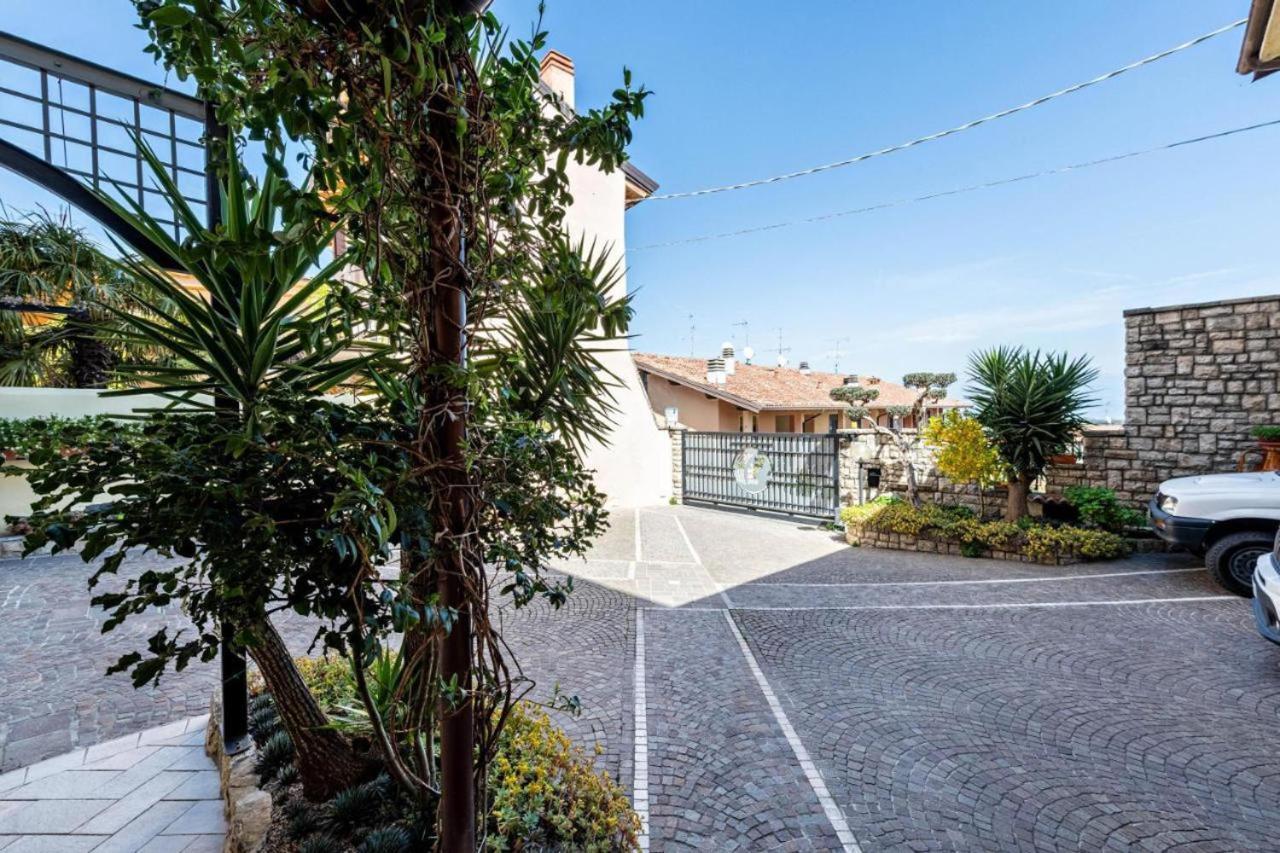 Casa Vacanze Baccolo Polpenazze del Garda Exterior foto